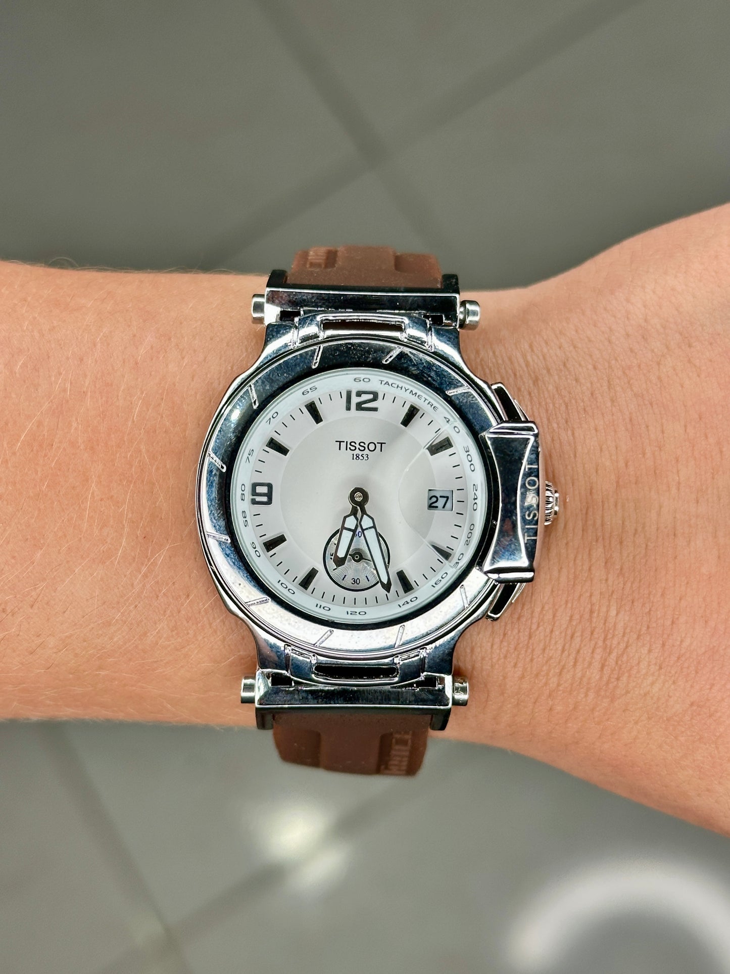 Reloj Dama Tsot, Dial White, Bisel Plata, Pulso Café